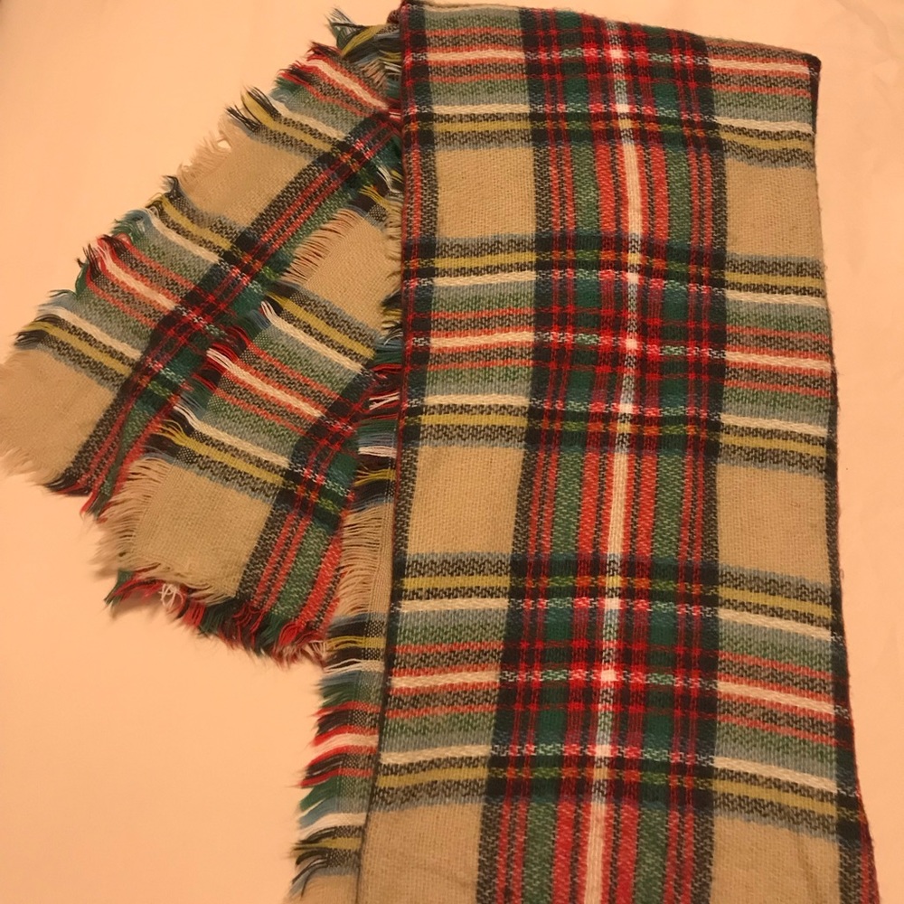 SHEIN Neck scarf